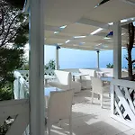 Sunrise Hotel Pefki