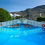 Sunrise Hotel Pefki