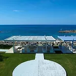Sunrise Hotel 4*