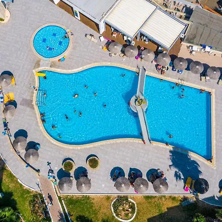 ανατολή 4* Πεύκος