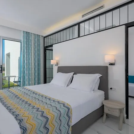 Sunrise Hotel