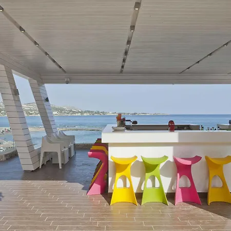 ανατολή 4* Πεύκος