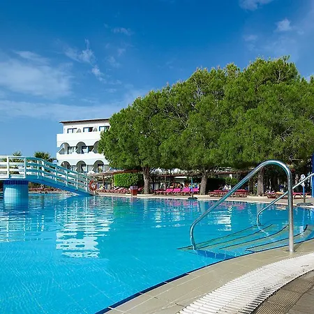 Sunrise Hotel Pefki